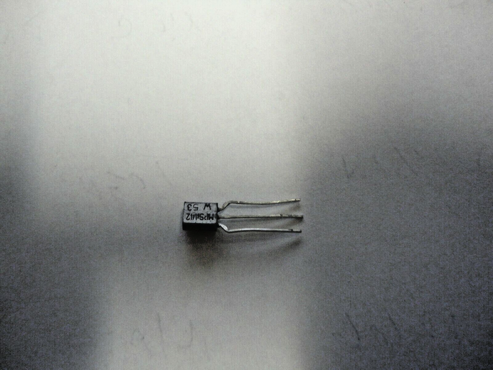 PHILIPS TRANSISTOR MPSA42 TO-92 USED IN VARIOUS APPLICATIONS