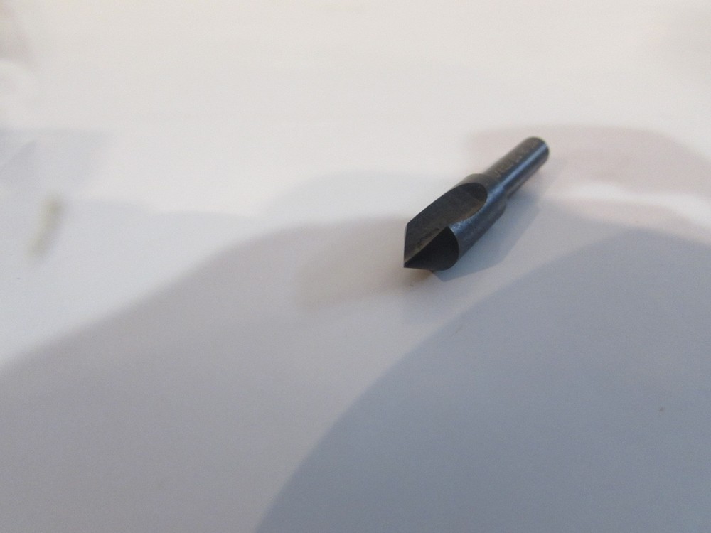 SINGLE-FLUTE COUNTERSINK 1/4"--90 DEGREE