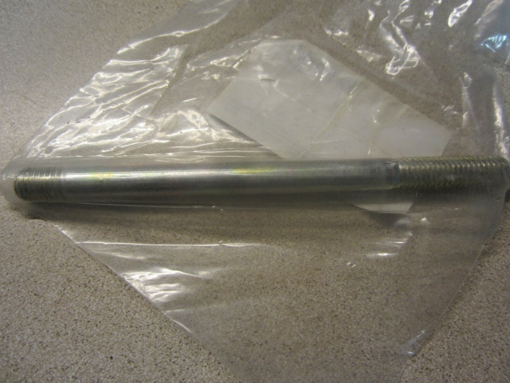 Perkins 2313H238 Stud