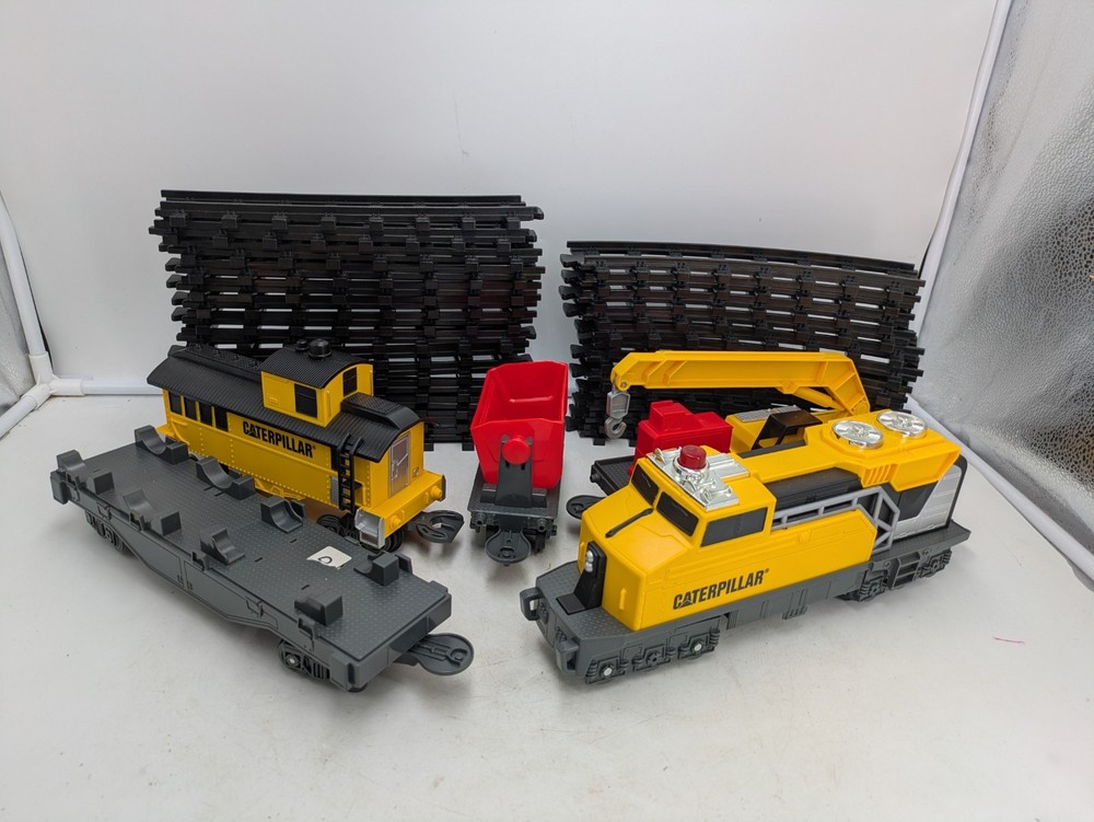 1992 CAT Caterpillar Construction Express Motorised Train Set Tested Working