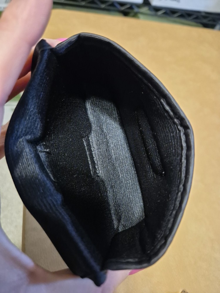 TRAVELER black Case Bag Pouch Closure Belt Loop Accessory