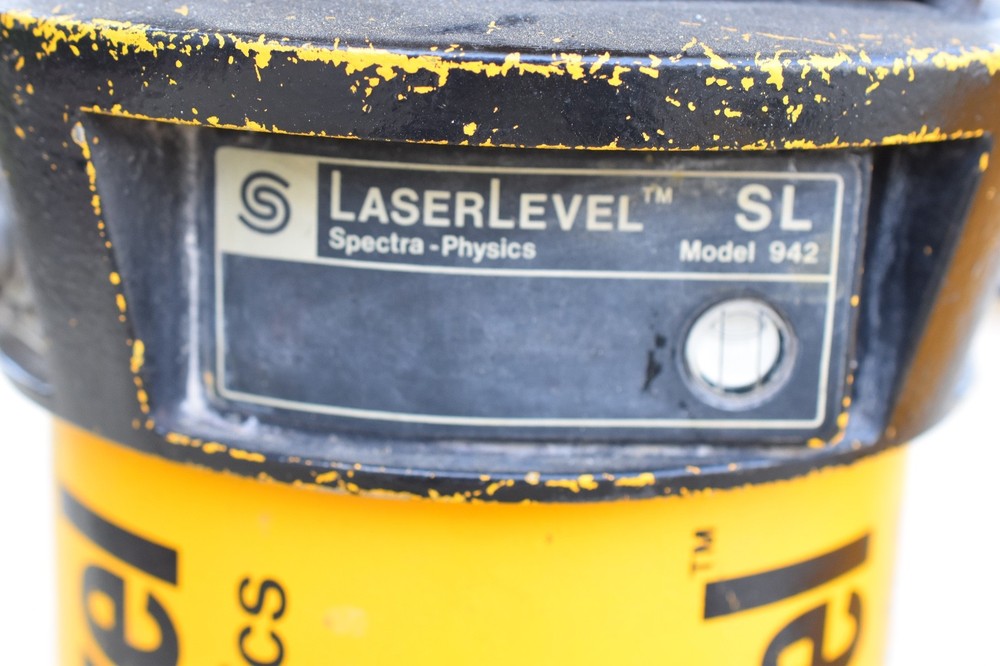 Spectra-Physics Laser Level SL With Case