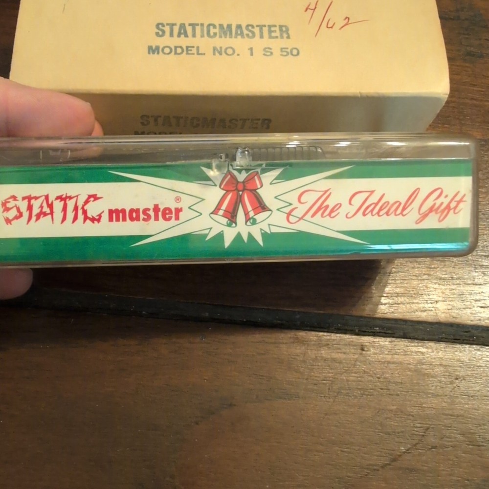 Staticmaster Model No. 1S50 April 1962 w Instructions Excellent Condition