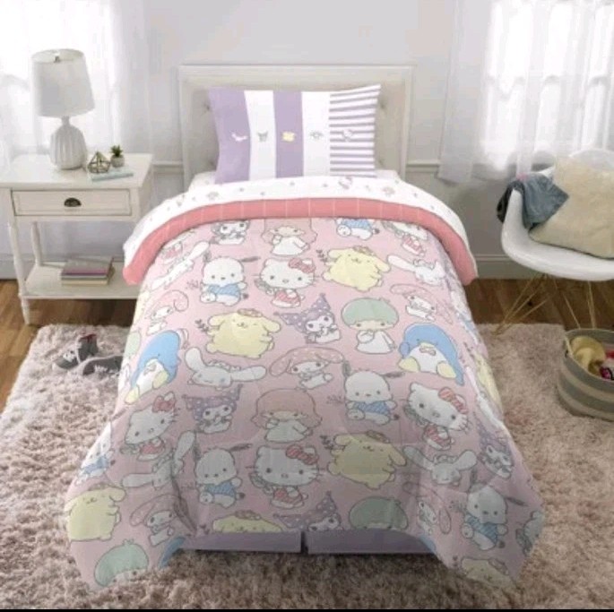 Hello Kitty Twin Comforter