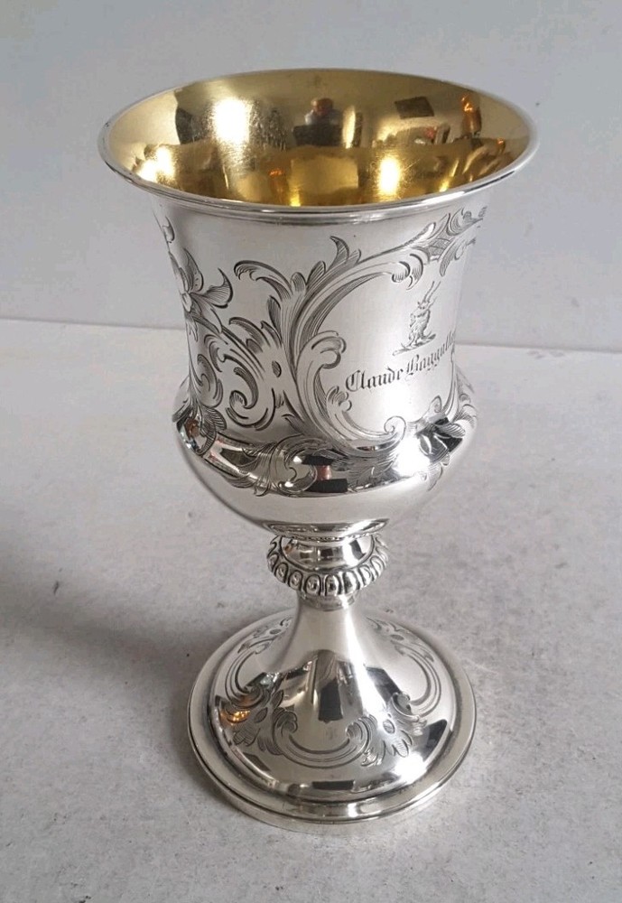 GOOD , CRESTED ANTIQUE SOLID SILVER GOBLET / CHALICE. HT. 17cms. LON. 1850