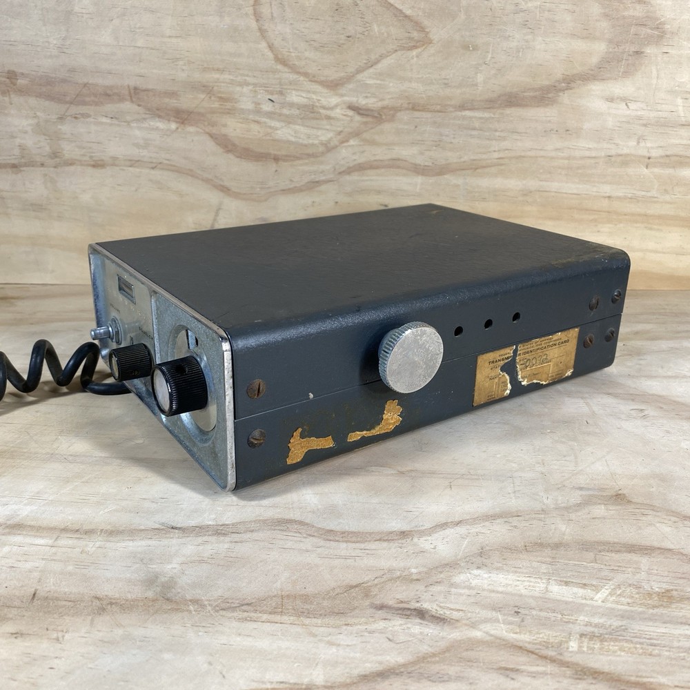 Heathkit Model GW-10 Citizen’s Band Transceiver /untested