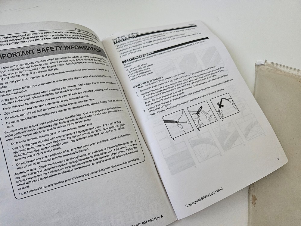 Zipp Wheels User Manual + Plastic Case