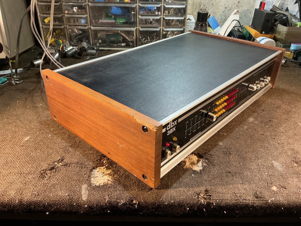 Vintage 1970’s DBX 3BX Dynamic Range Expander. Guaranteed to work!