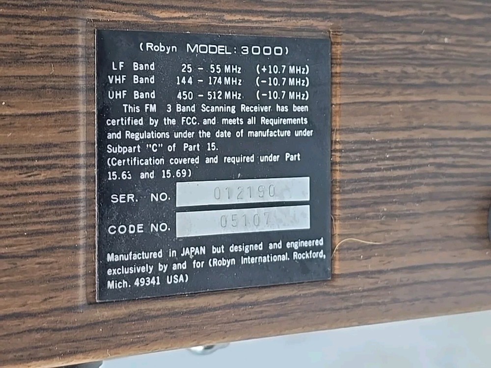 Robyn 3 Bander Model 3000 Scanner LF VHF UHF V Powers On Sel Button Doesn't Work
