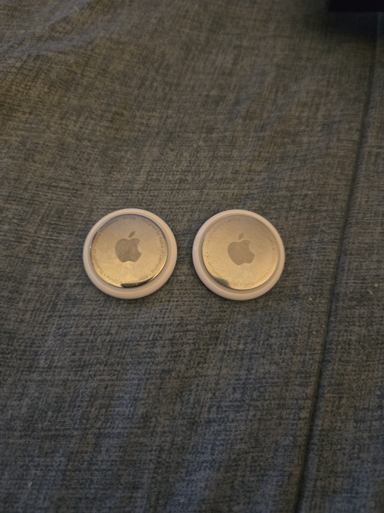 Used Aple Air Tags