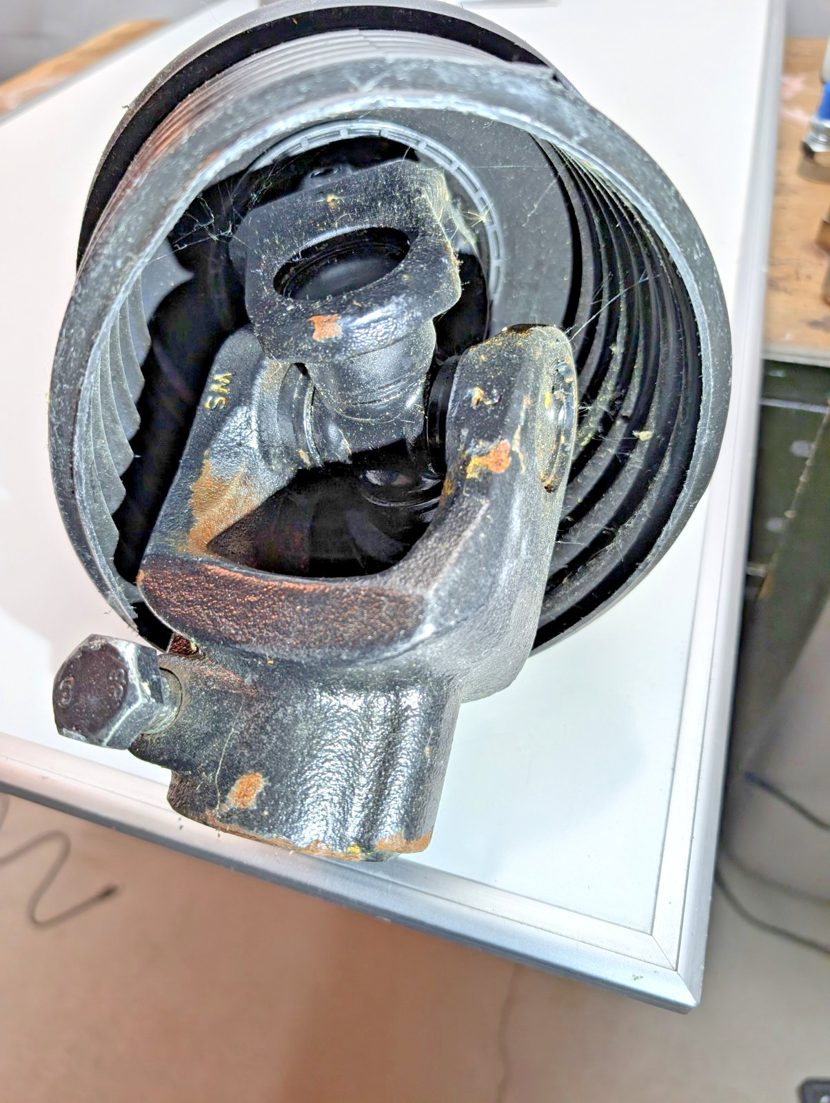 Walterscheid SD24/25 PTO Half Shaft Star Profile Tube 6-Point 40" 1 Meter NEW