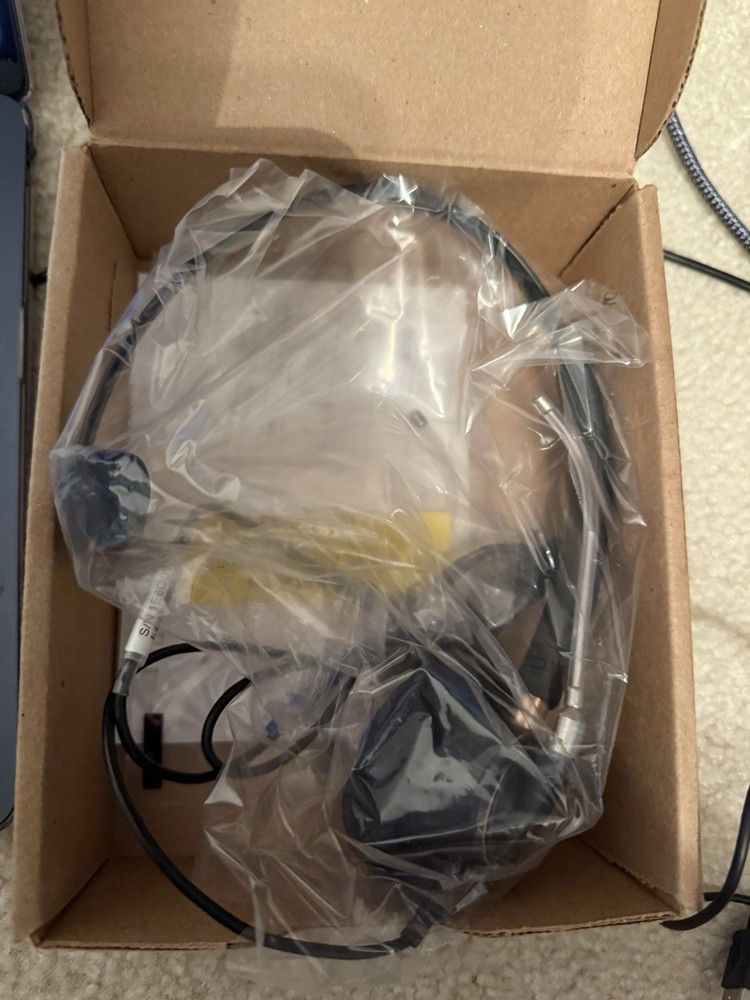 Plantronics EncorePro HW510V Monaural Corded Headset Open box