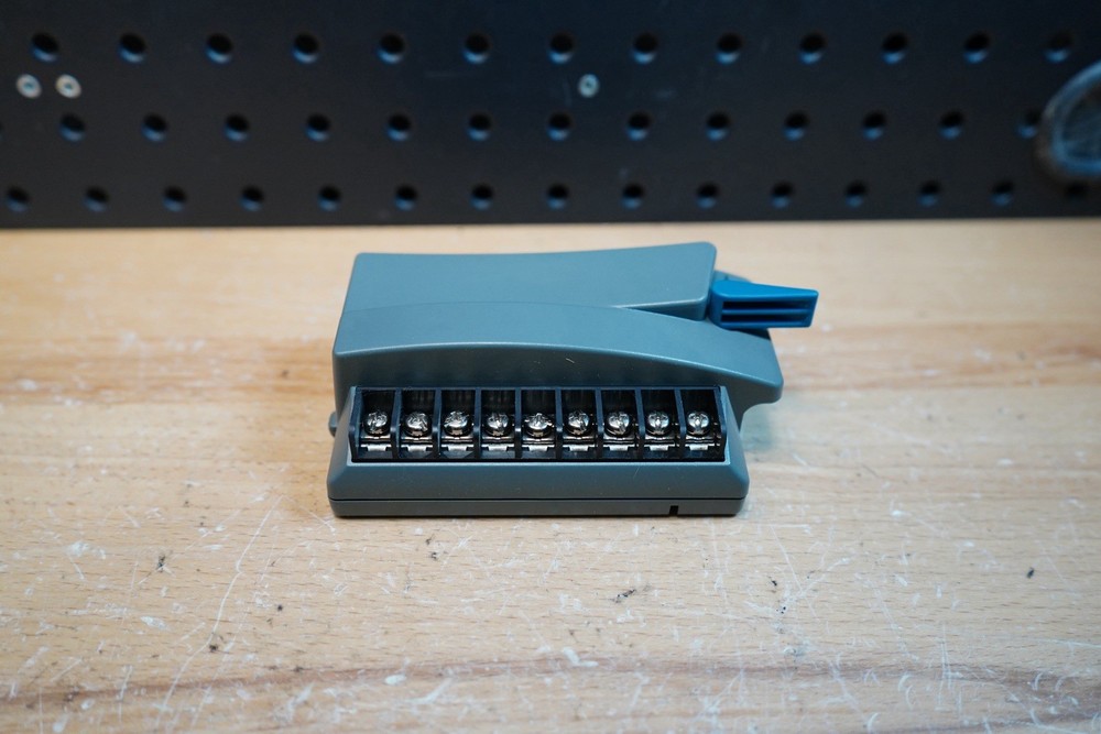 (D) Hunter ICM-800 8-Zone Station Expansion Module ICC ICC2 HCC Timer Controller