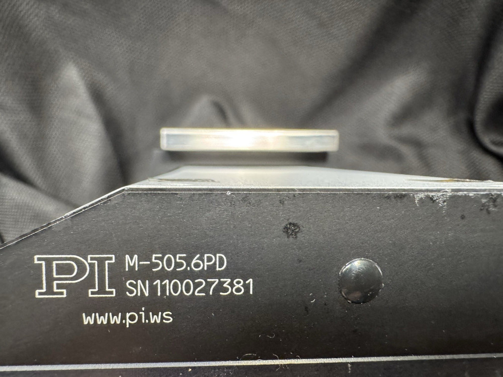 PI M-505.2PD PRECISION POSITIONING STAGE LINEAR POSITIONER