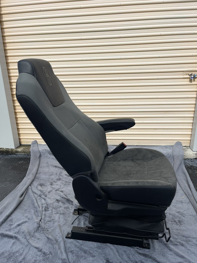Kenworth Seat Assembly 2020