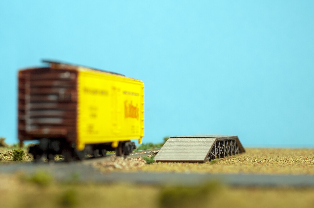 Laser Cut N Scale Double End Loading Ramp KIT