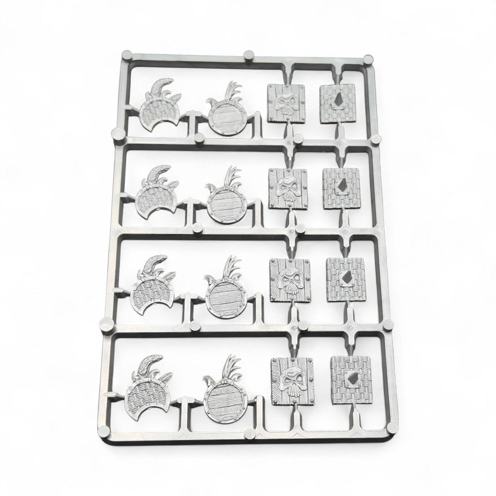 Goblin Shield x48 Bit Bundle Warhammer 6th Edition On Sprue 2004