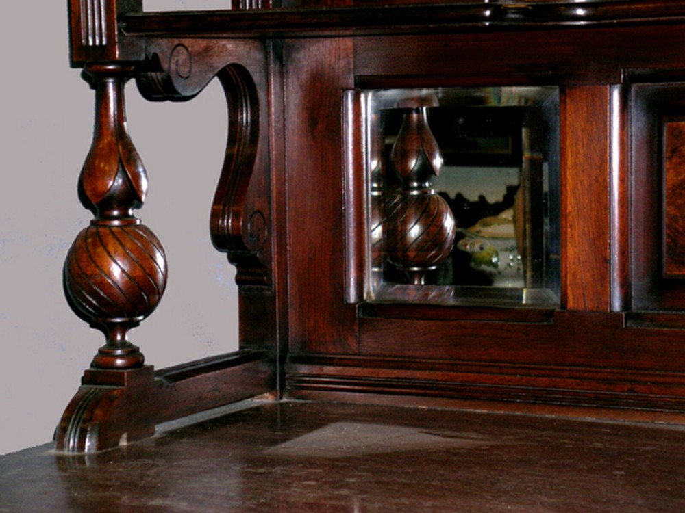 ANTIQUE AMERICAN GOTHIC REVIVAL SERVER