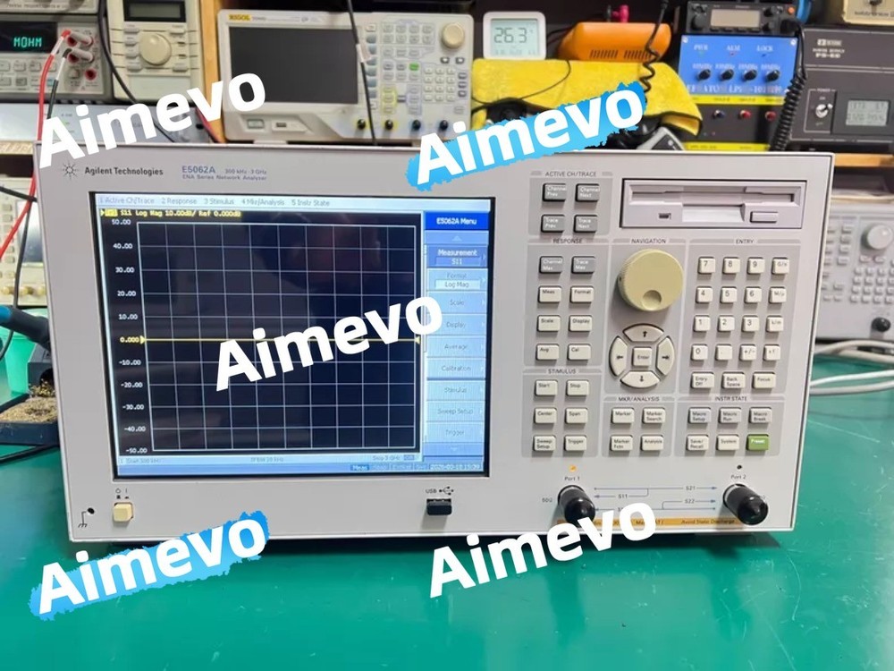 KEYSIGHT / Agilent E5062A 300kHz-3GHz Vector network Analyzer/used