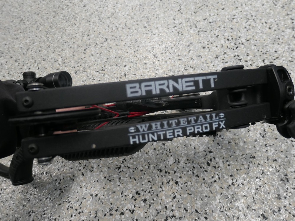 Barnett Whitetail Hunter Pro FX Crossbow W/Case