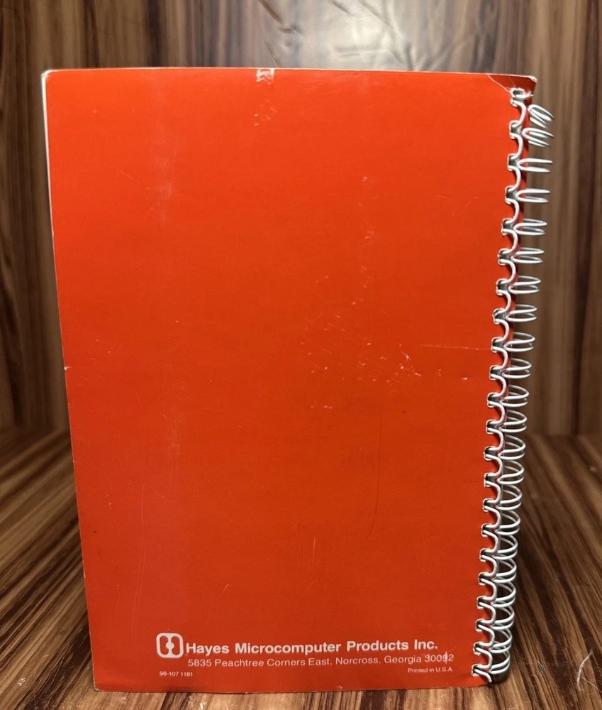 Hayes Stack Smartmodem Owner's Manual - 1981 - Spiral Bound