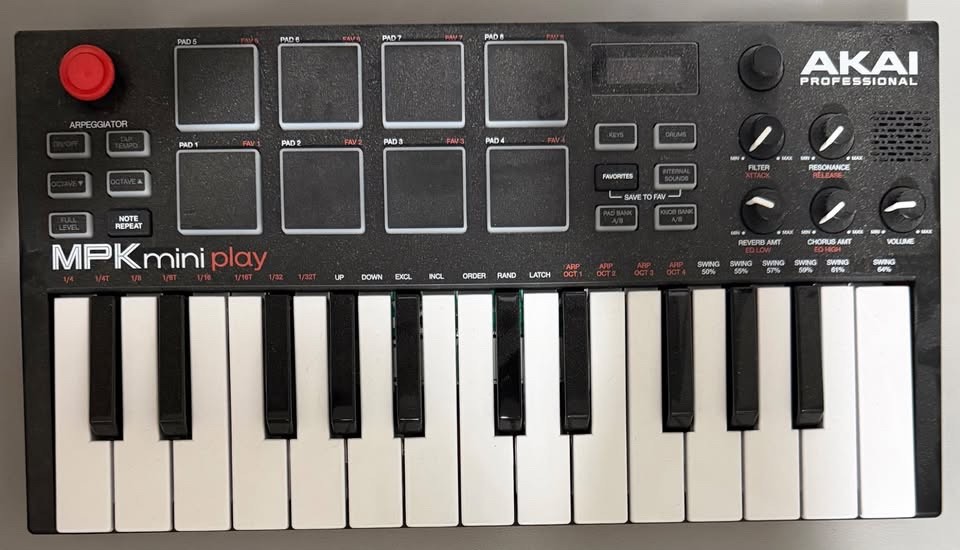Akai MPK Mini Play MK3 Rechargeable Battery Powered Keyboard & MIDI Controller