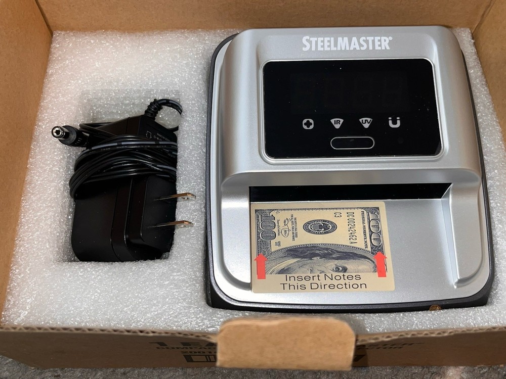 STEELMASTER 200100 Compact Counterfeit Detector Machine Wired Plastic