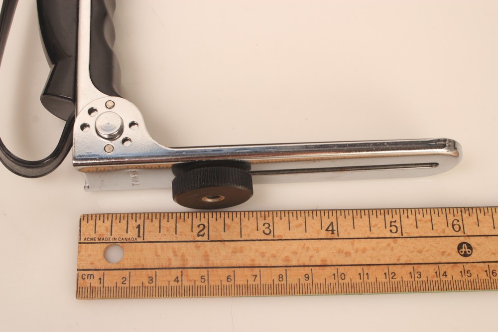 Foldable Off Camera Flash Bracket L Shaped w/ Hand Grip & Cold Shoe Compact