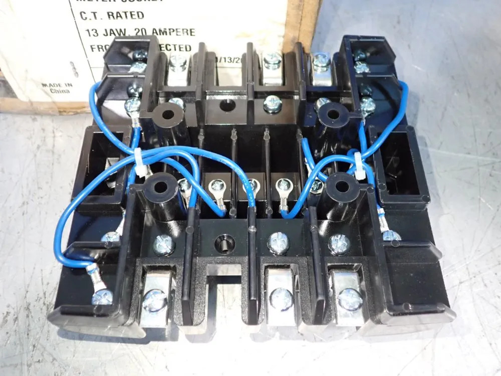 COOPER 10013CT METER SOCKET 10210123628