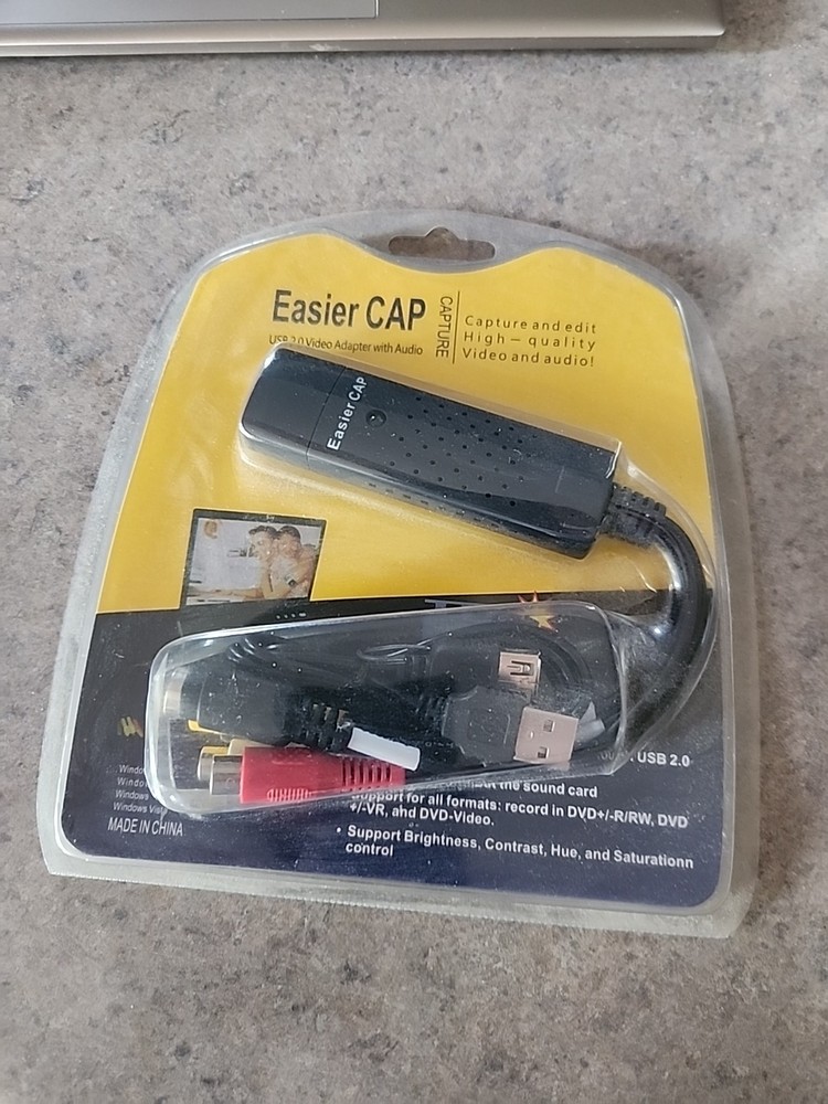 EasyCAP USB 2.0 Video Adapter with Audio Model DC60