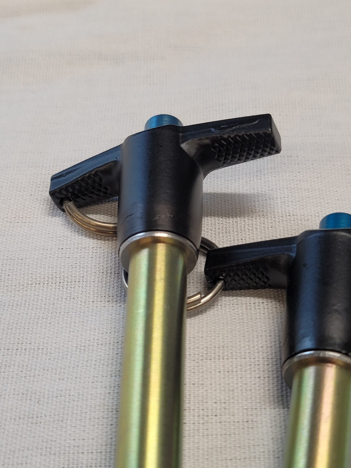 Carr Lane Ball Lock Clevis Pin T-Handle Quick Release Push 1/2 4 CL-8-BLPT-4 (2)