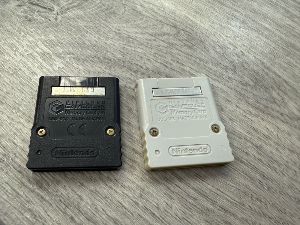 NINTENDO GAMECUBE OEM MEMEORY CARD DOL-014