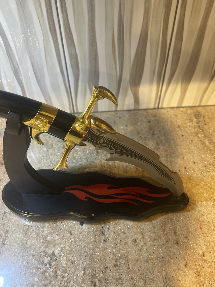 Dragon Dagger - Showcase