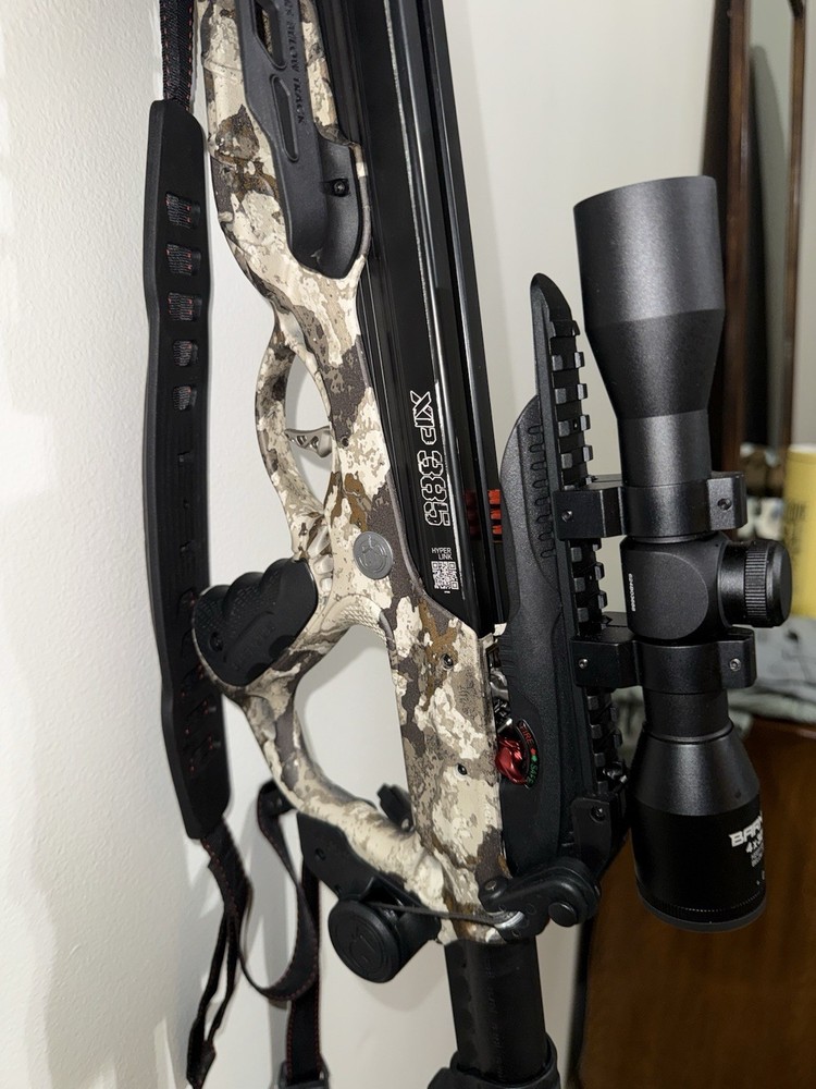 Barnett XP385 with Crank Cocking Device