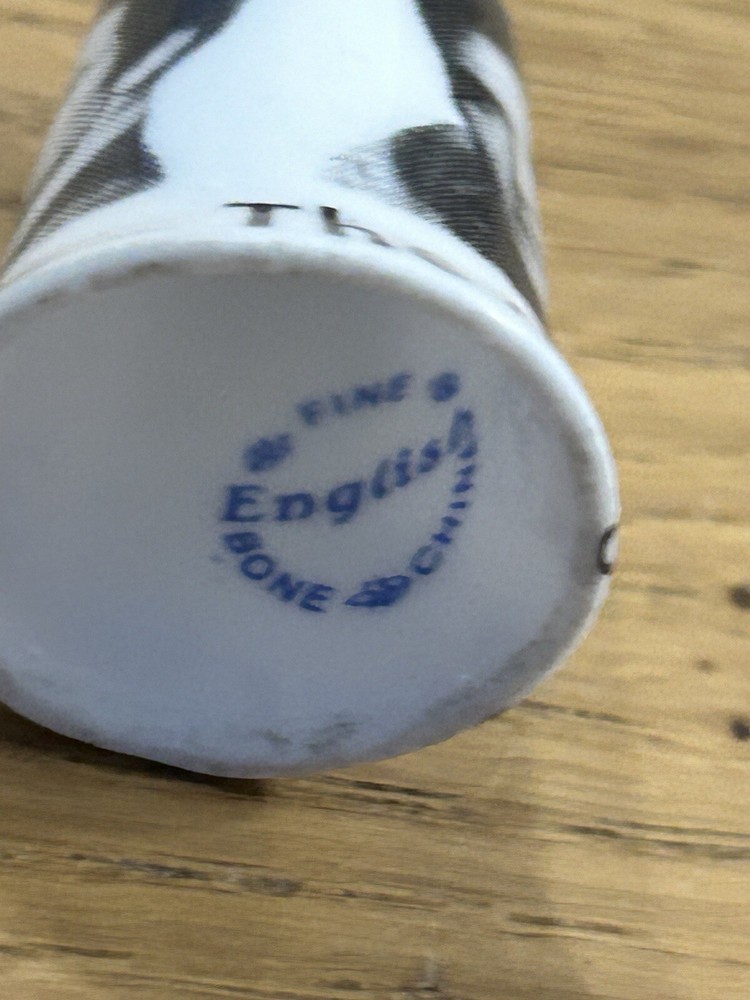 ELVIS PRESLEY THIMBLE - THE KING