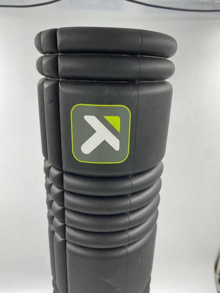 Trigger Point Grid 2.0 Foam Roller Black 26" Long Scuffs