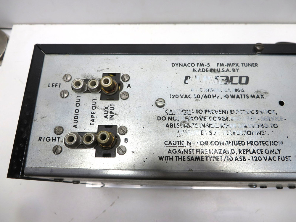 Dyna FM 5 Tuner- Jensen Stereo Shop Modification