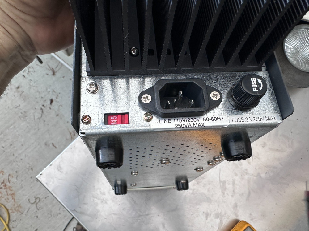 Protek 3006B DC Power Supply - TESTED
