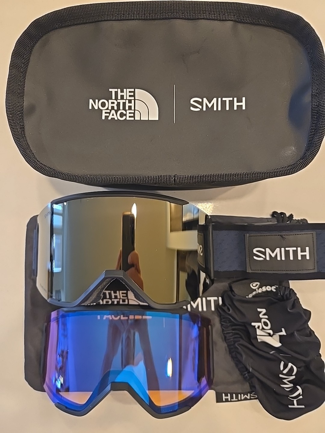 The North Face Smith Squad Mag Goggle Chromapop Sun Black Gold Storm Blue Senson
