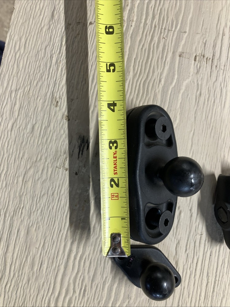 RAM Mount Flat Surface Short Arm w Diamond 1" Ball Base RAM