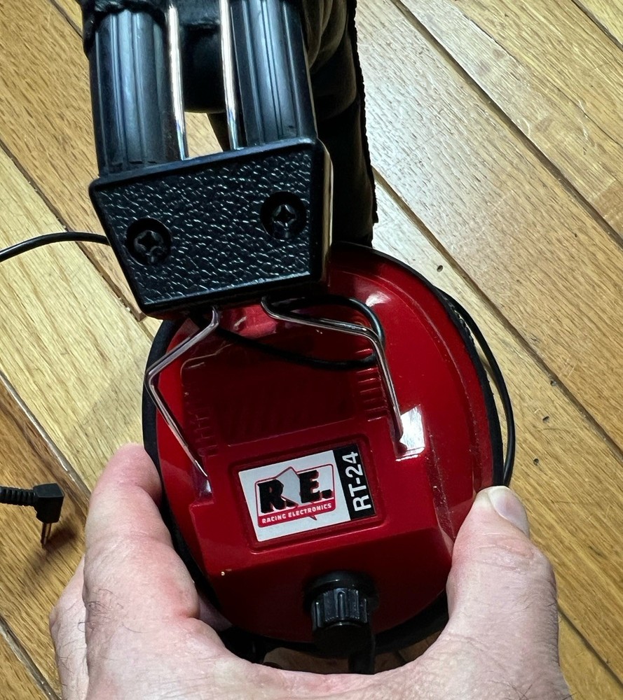 NASCAR RACING ELECTRONICS RT-24 EAR PROTECTION