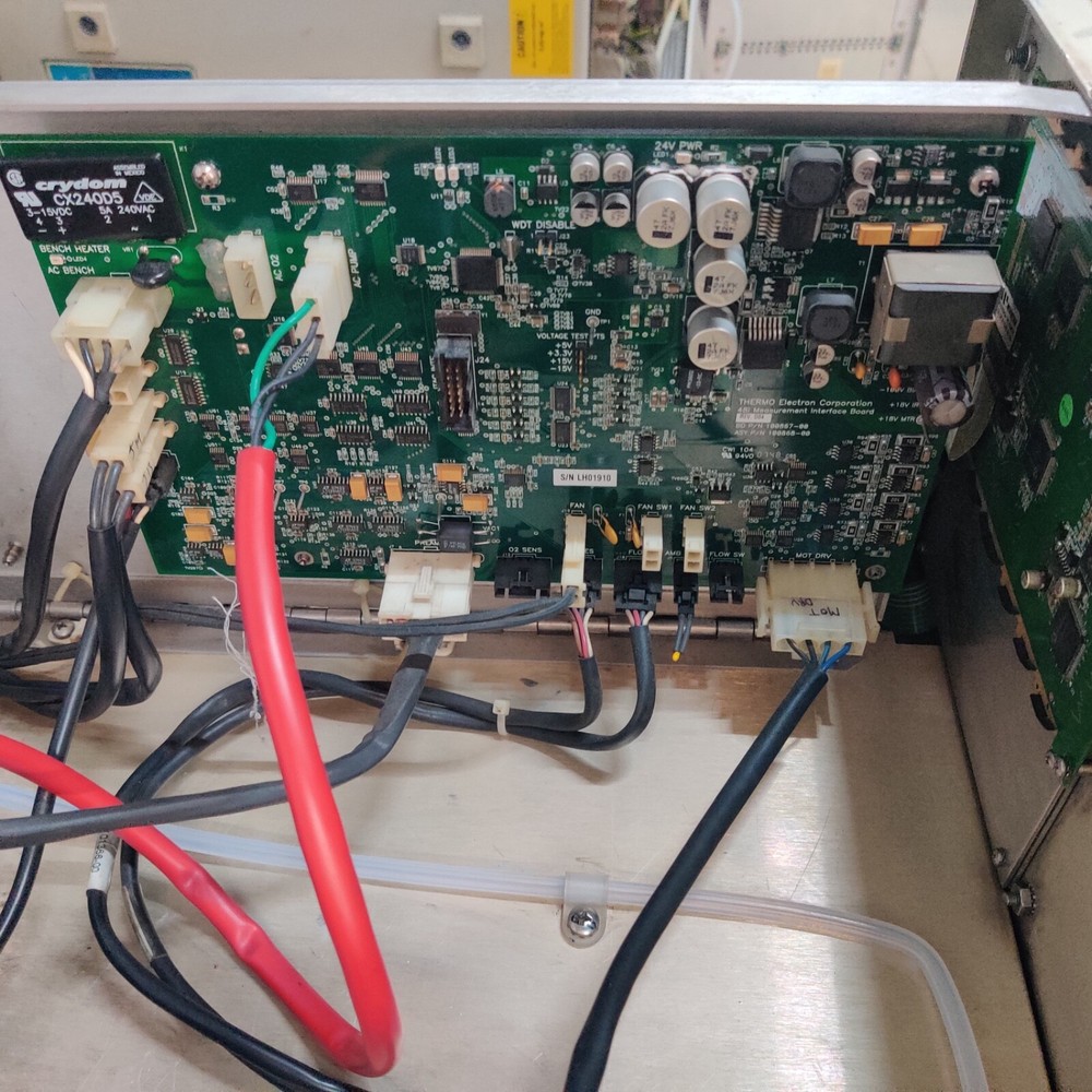 Thermo Scientific Model 410i Carbon Dioxide Gas Analyzer