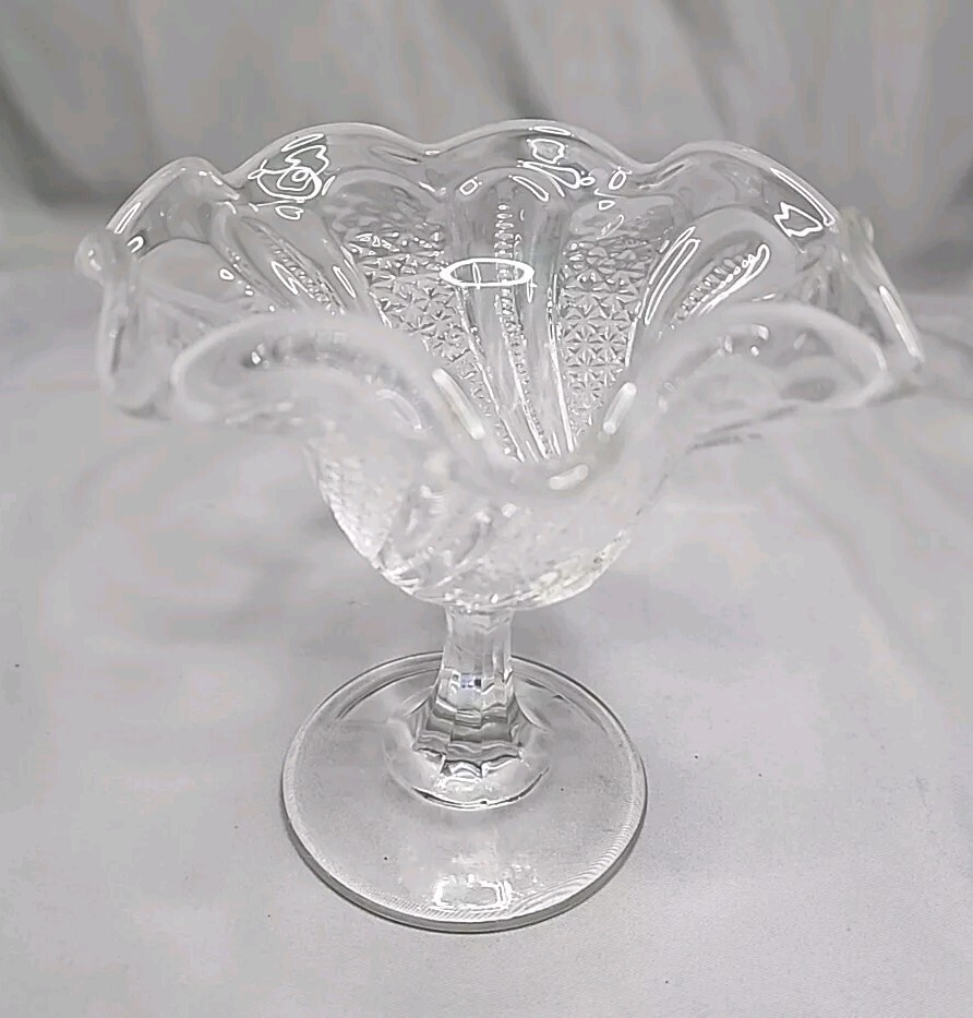 Clear Glass Jelly Compote with Star Pattern Candy Nut Dish Stemware