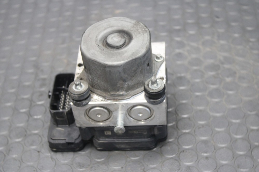 2014-2016 Harley Davidson Electra Glide ABS Pump Unit Module OEM 41100013