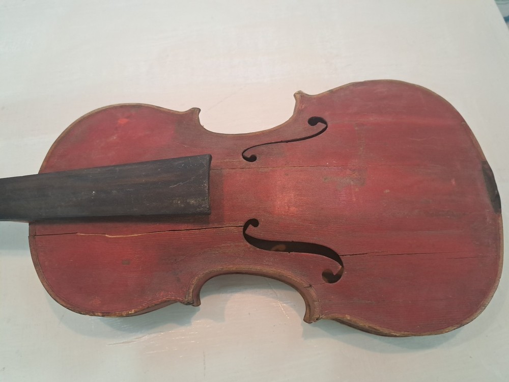 antique 4/4 violin to restore