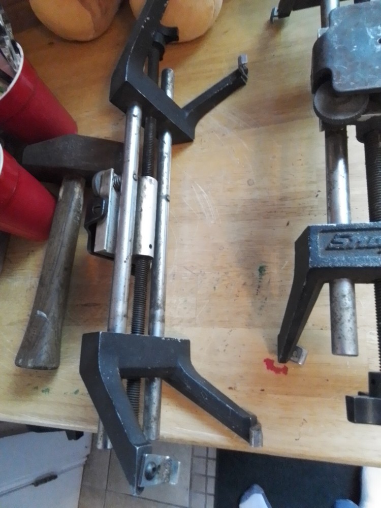 SNAP ON Aligner Wheel clamp pair