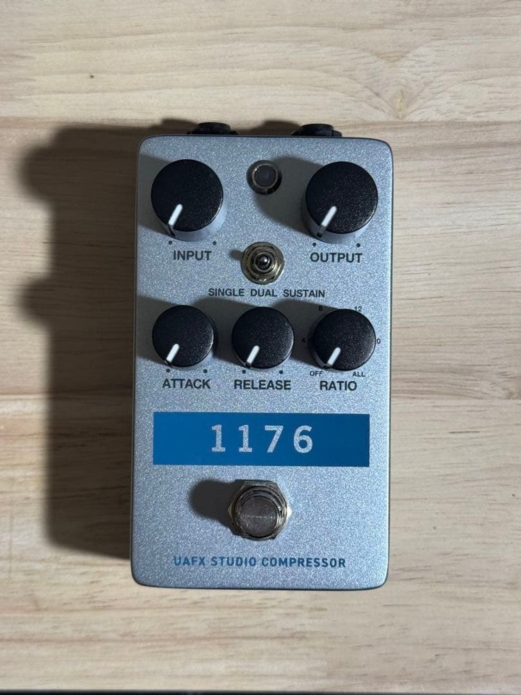 UAFX 1176 Studio Compressor Guitar Effector