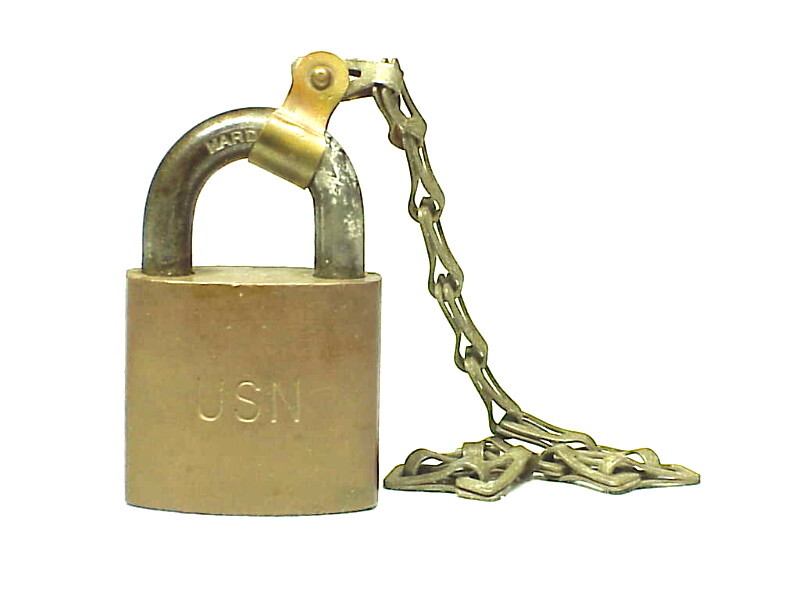 W.W. Ii - U.S.N. BRASS PADLOCK