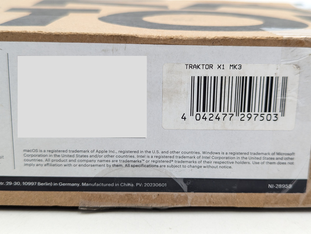 Native Instruments Traktor X1 MK3 DJ Controller Module (NI-29149) | Black