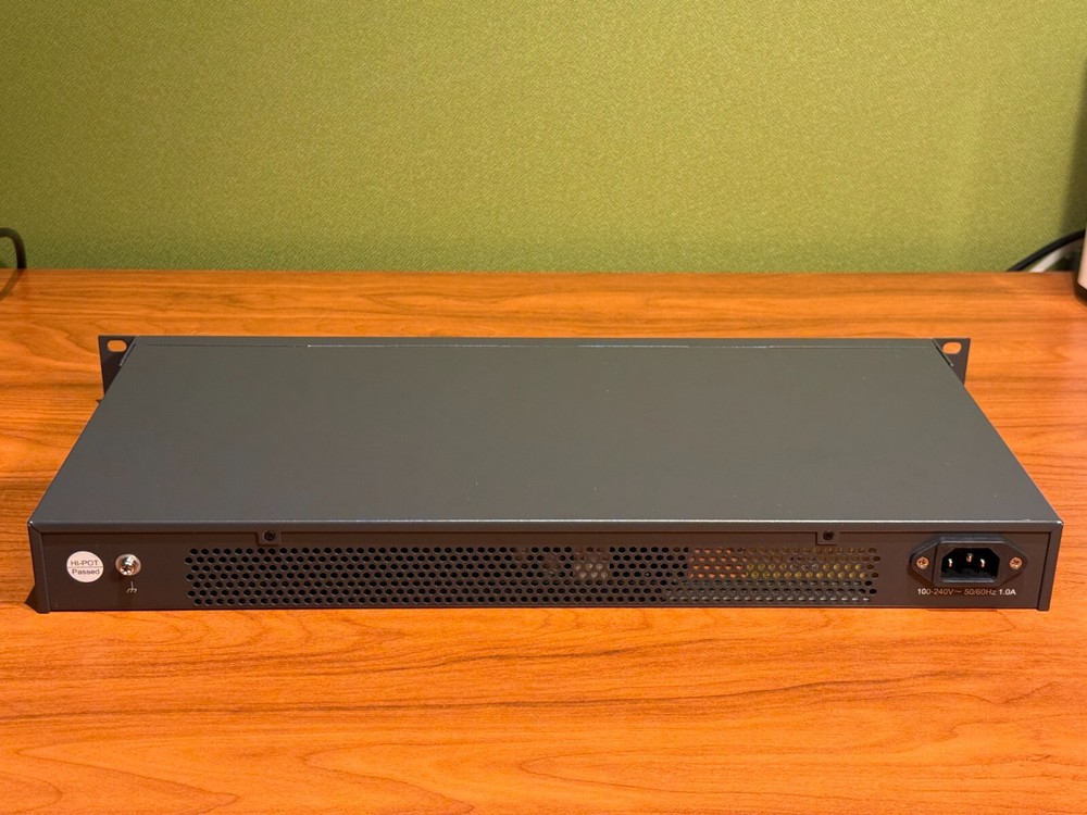TP-LINK Technologies TP-Link (TL-SF1048) 48-Ports Rack-Mountable Ethernet Switch